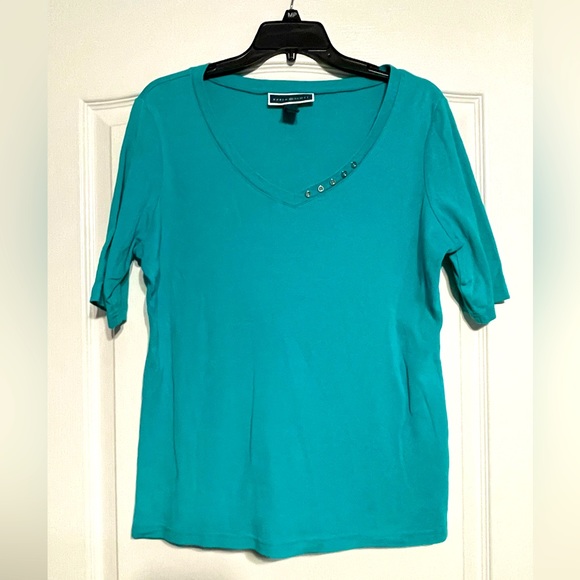 Karen Scott Tops - Karen Scott short sleeve teal cotton short